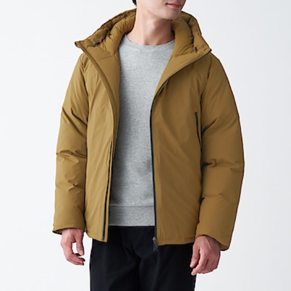 MUJI Men’s Hooded Puffer Down Jacket